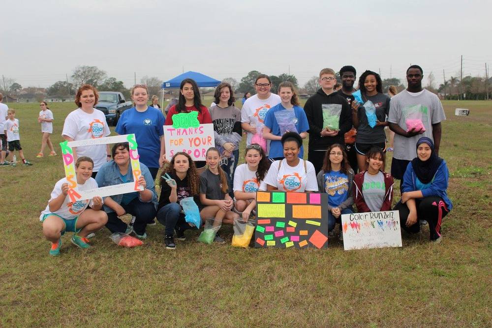 HOSA Students Host Color Run